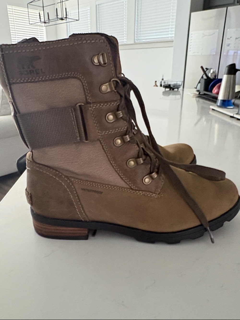 Sorel Women's Boot 8.5